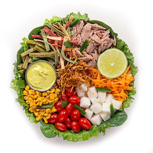 Ensalada Avocado Tuna Taco.