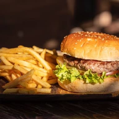 Hamburguesa con Papas