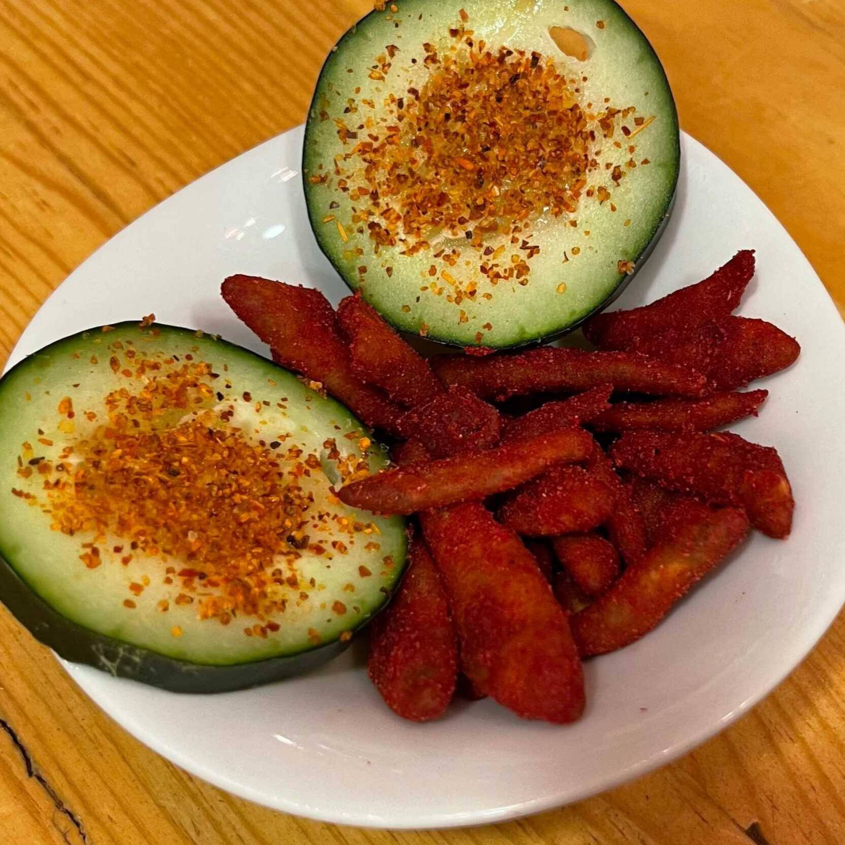 Charales y Pepino