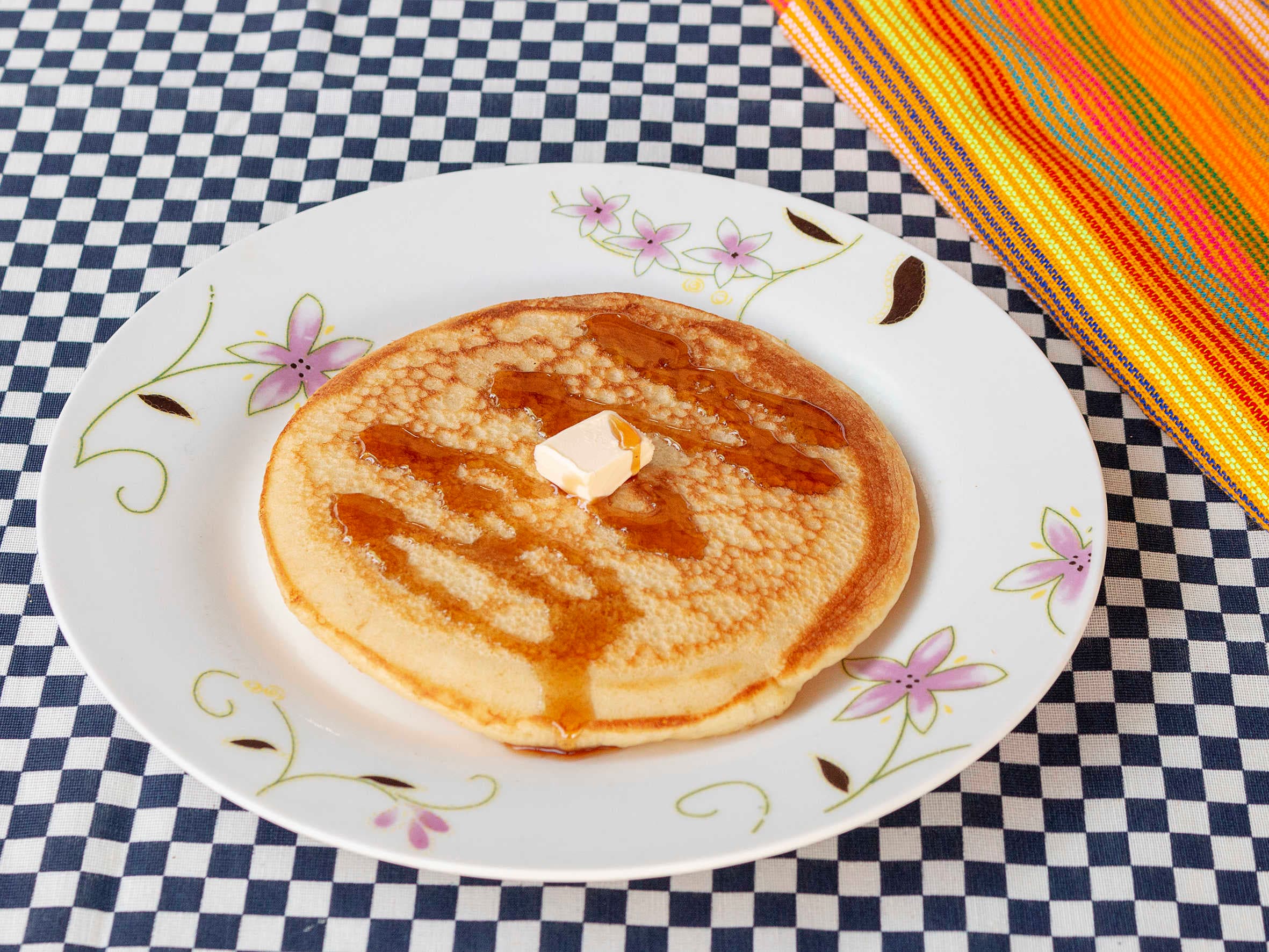 Combo Hot Cakes + Bionico