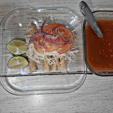 Media Orden 4 Taquitos Dorados