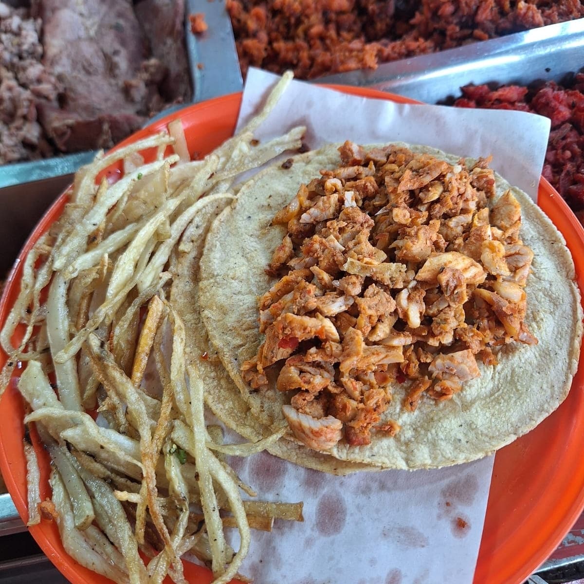 Taco Grande de Carne Enchilada con Papas Fritas