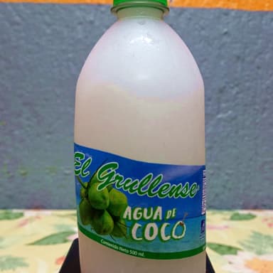 AGUA DE COCO EMBOTELLADA