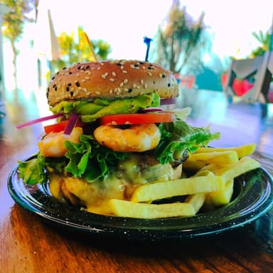 Hamburguesa Mar y Tierra