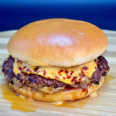 Buger Spicy Oklahoma con Papitas