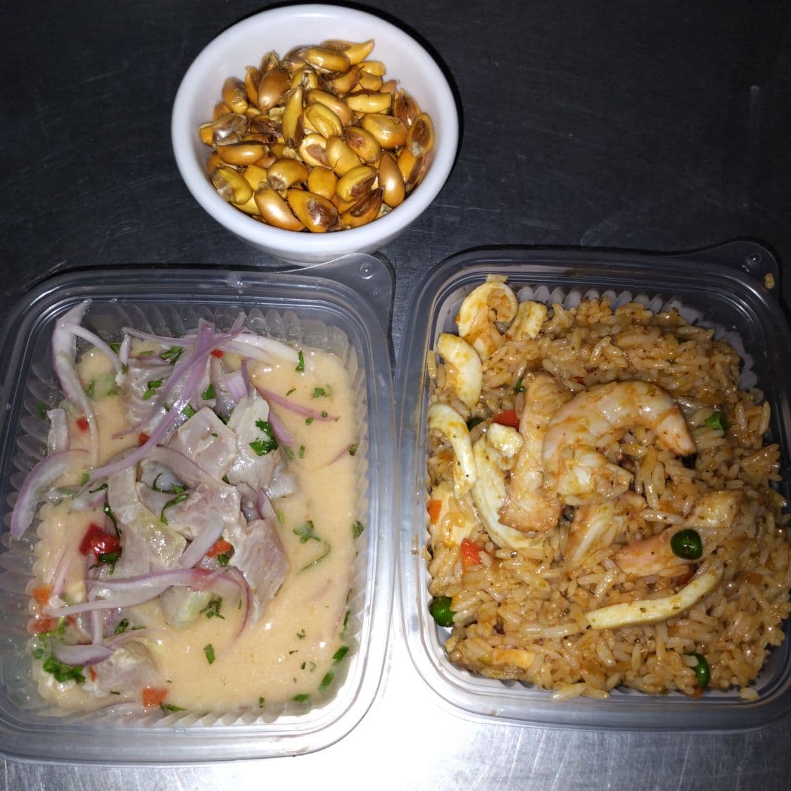 Ceviche y Arroz con Mariscos
