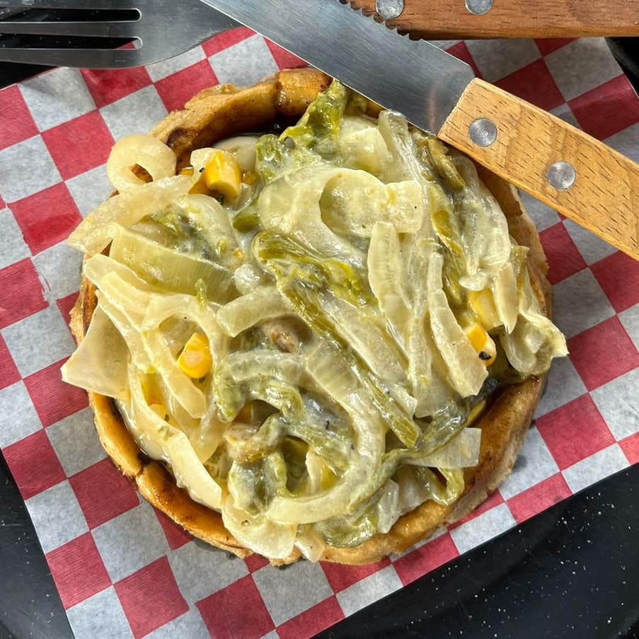 Gordita con Asiento y Rajas