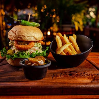 Burger la Más Perra