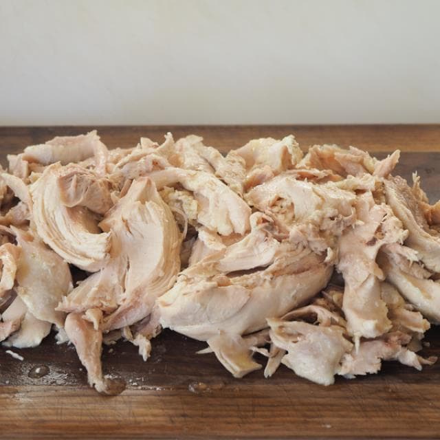 EXTRA POLLO DESHEBRADO