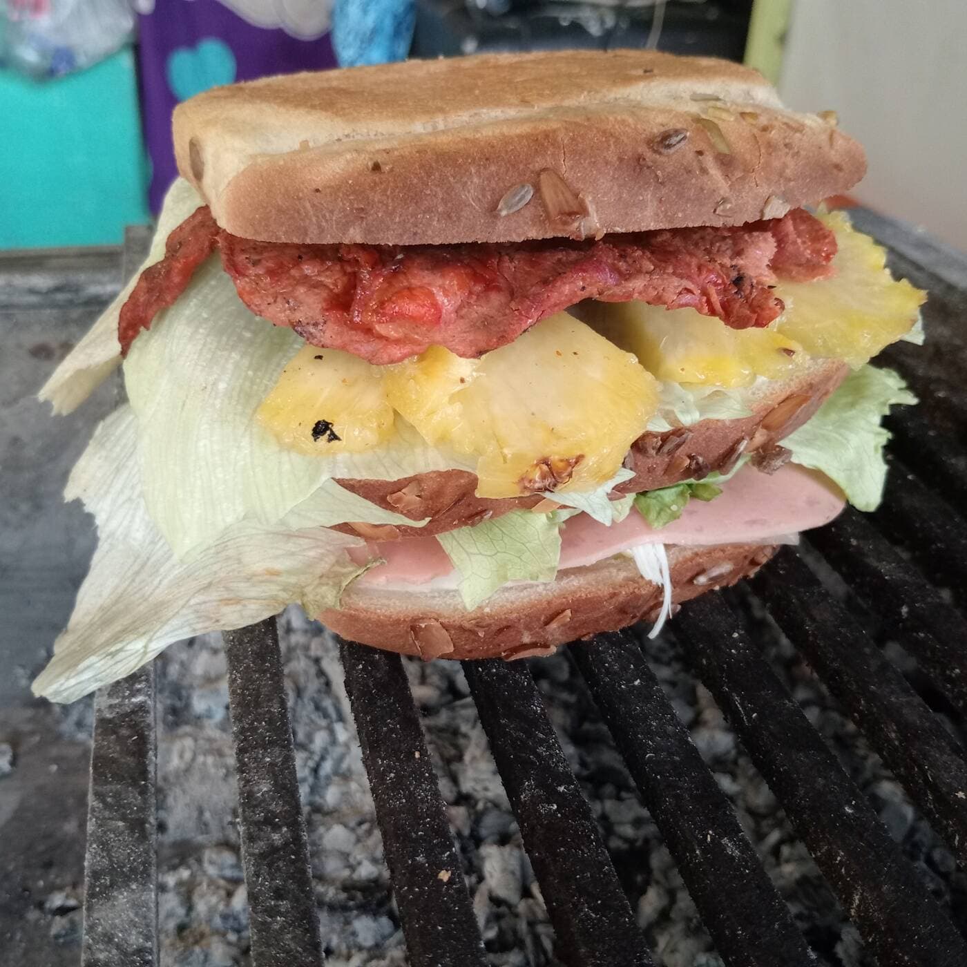 Sándwich JAMON Y CECINA (CHAN-WICHE)