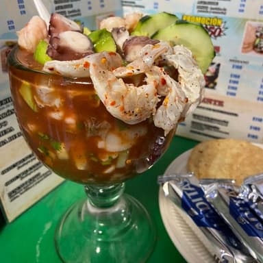 Coctel Grande Campechano 20 oz
