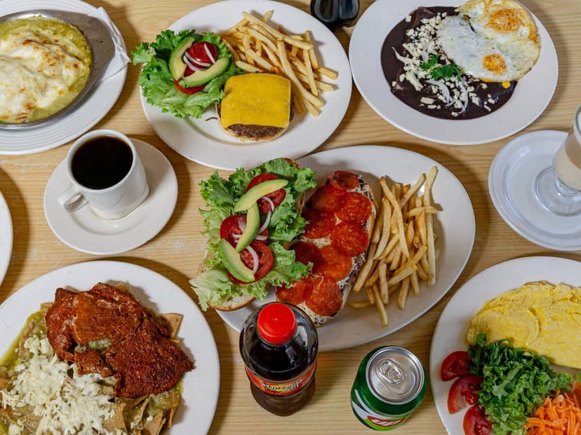 Charlie's Pizzas Restaurante Bar