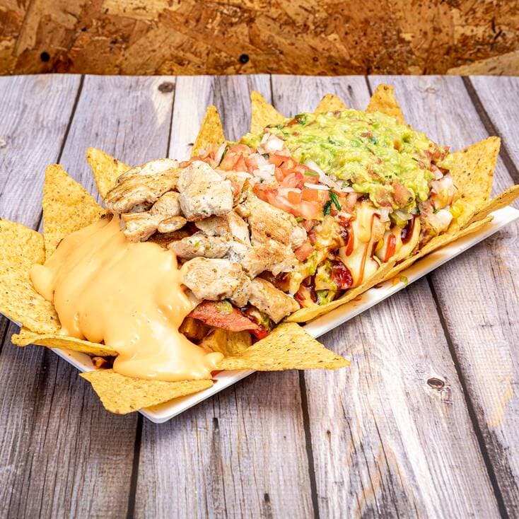salchipapa de NachosMix para 2 personas