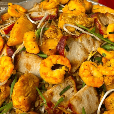 Arroz con Pollo y Camarón