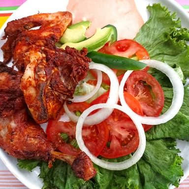 Orden de Pollo Frito con Ensalada