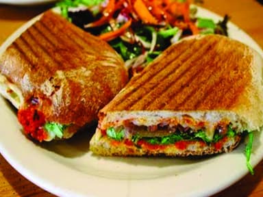 Panini de Jamón y Queso