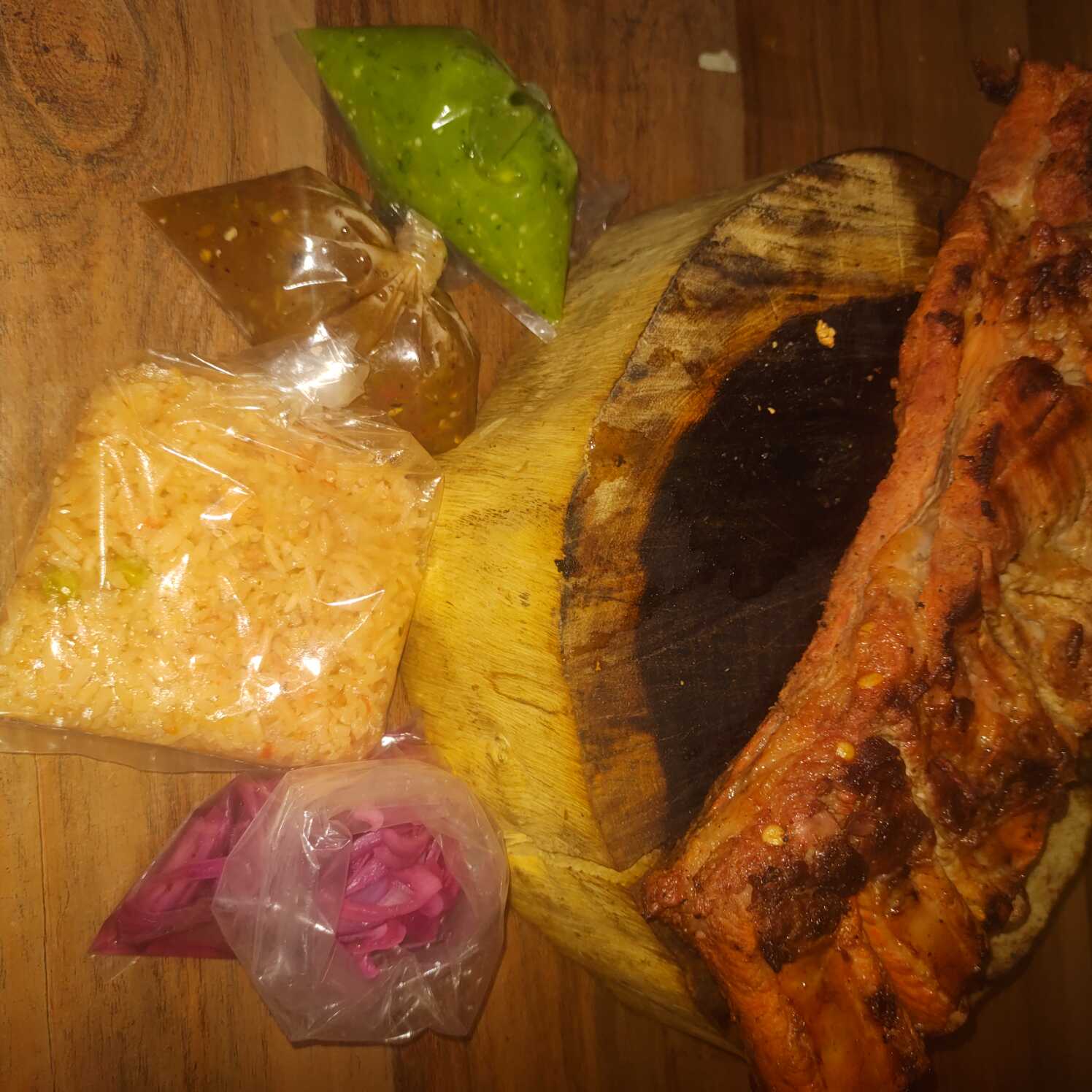 1KG DE COSTILLA JR
