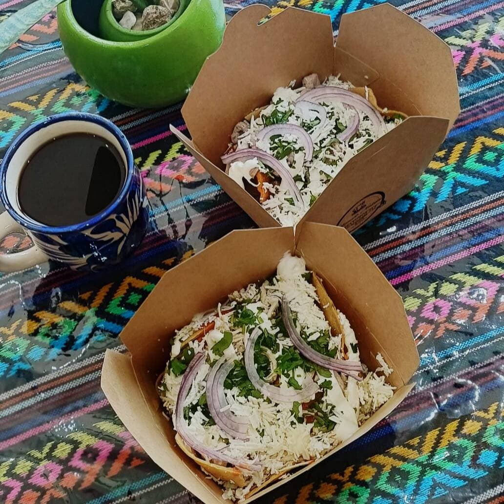 Chilaquiles Box con Arrachera