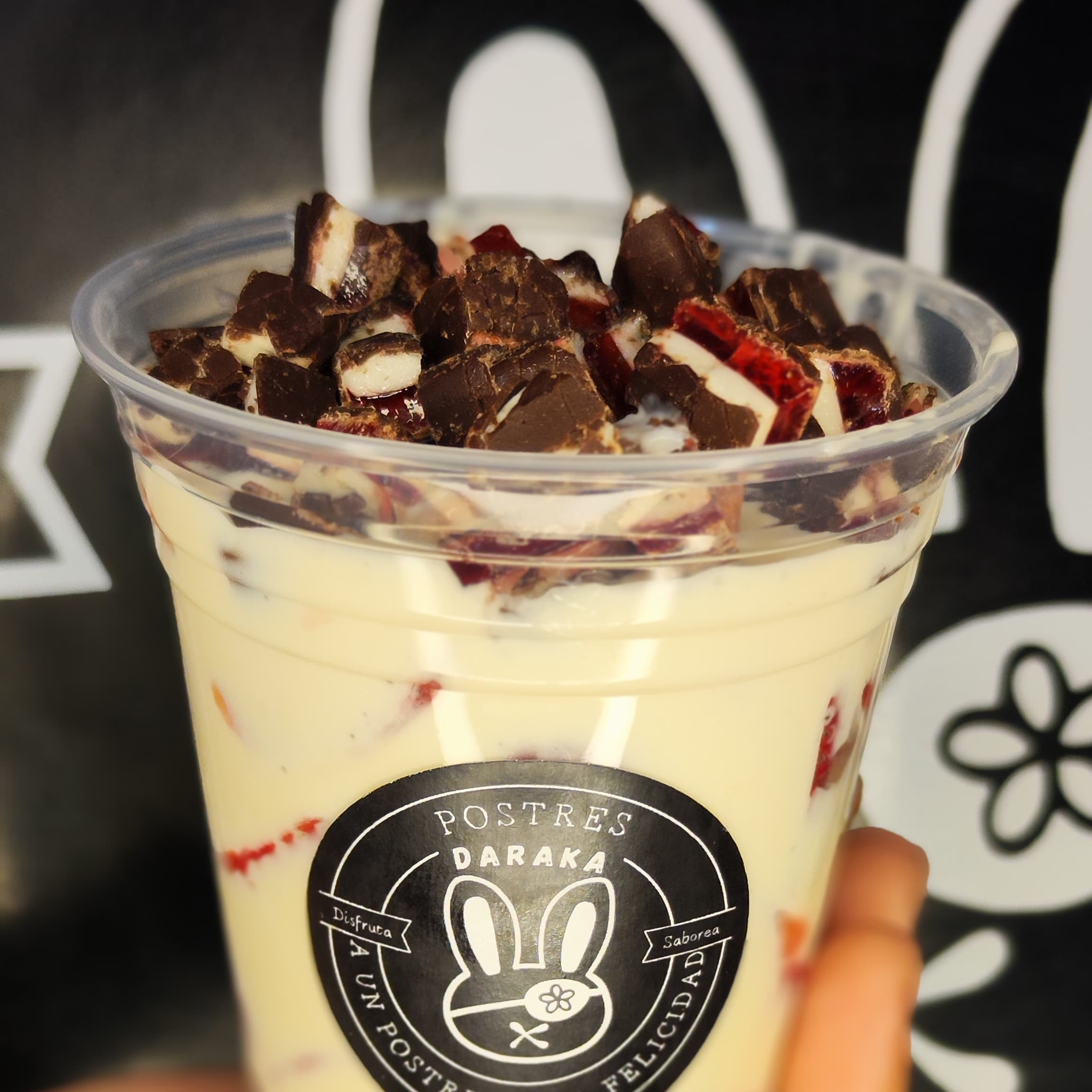 Fresas con Crema 12oz