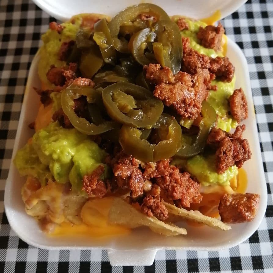 Nachos con Longaniza