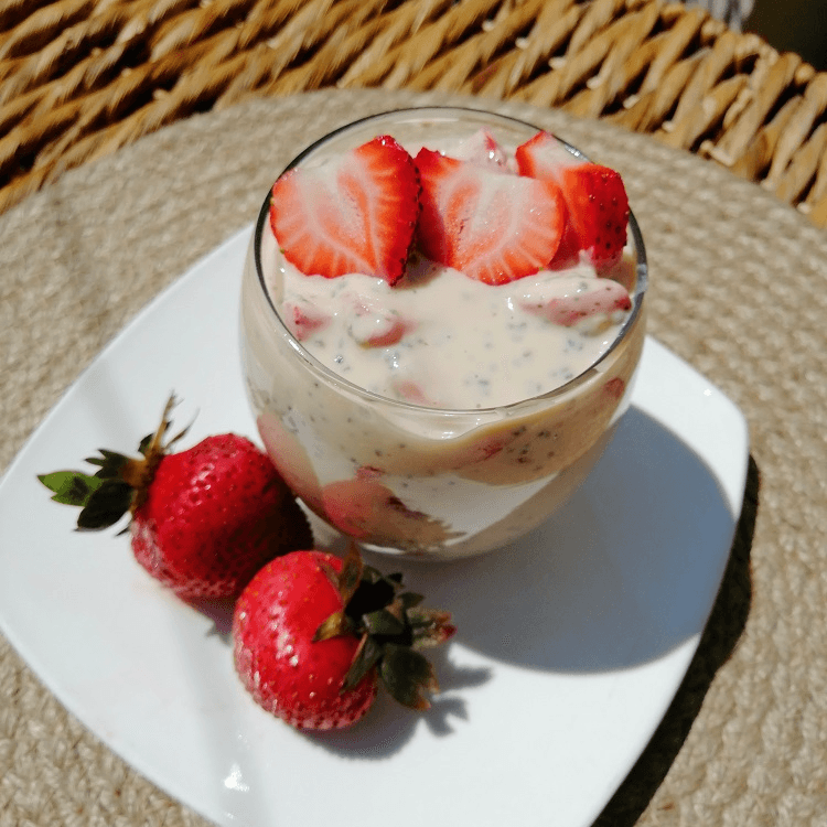Fresas con Crema y Chía