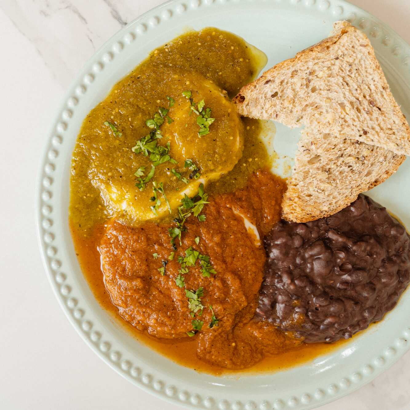 Huevos Divorciados