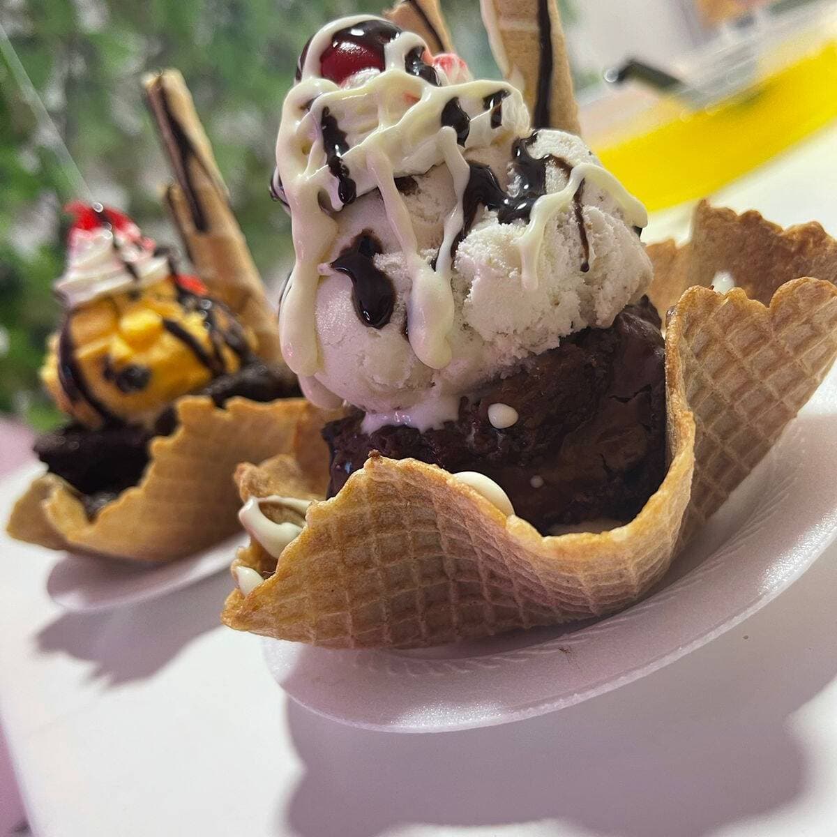 Brownie con Helado.