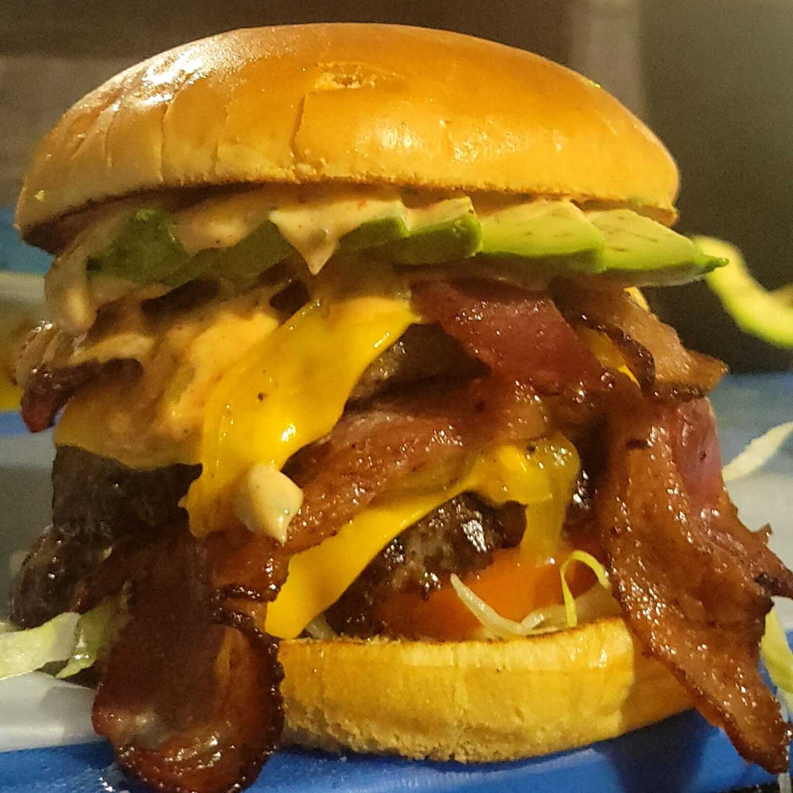Double Yeah (200 G) con Papas Fritas