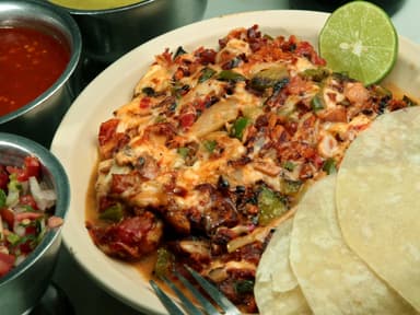 Alambre Tío Chavo con Queso.