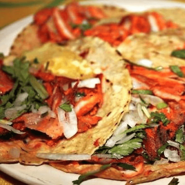 Orden de Tacos al Pastor.