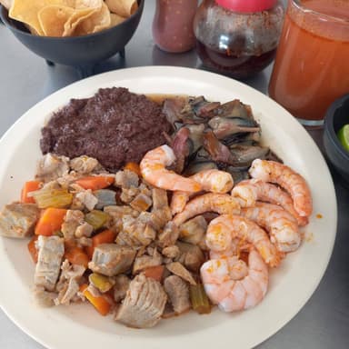 PLATO ESPECIAL
