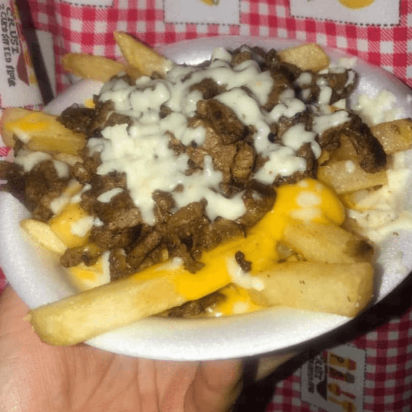 Papas con Carne y Queso