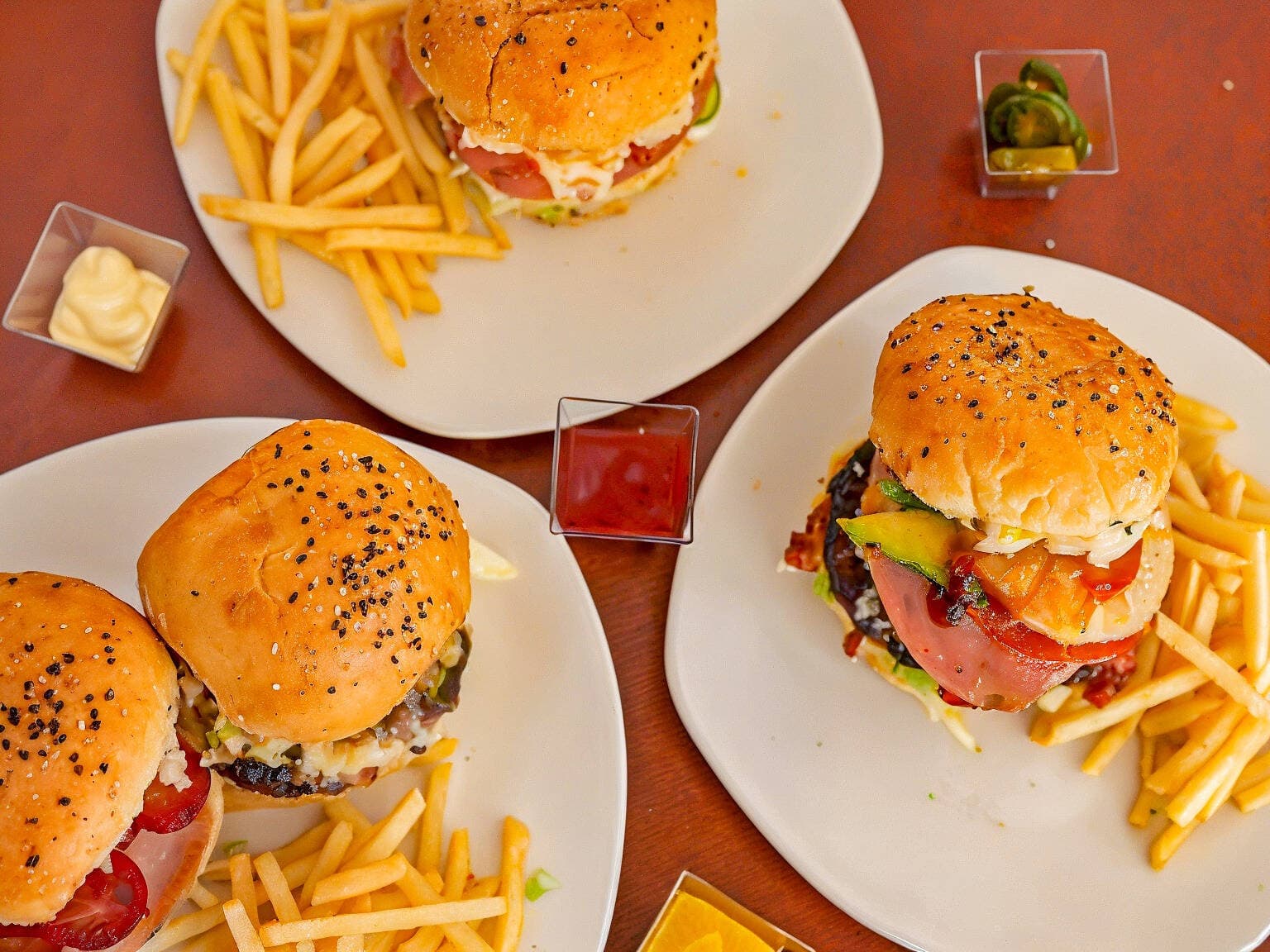 Hamburguesas y tacos lulú (Suc Fama 1)