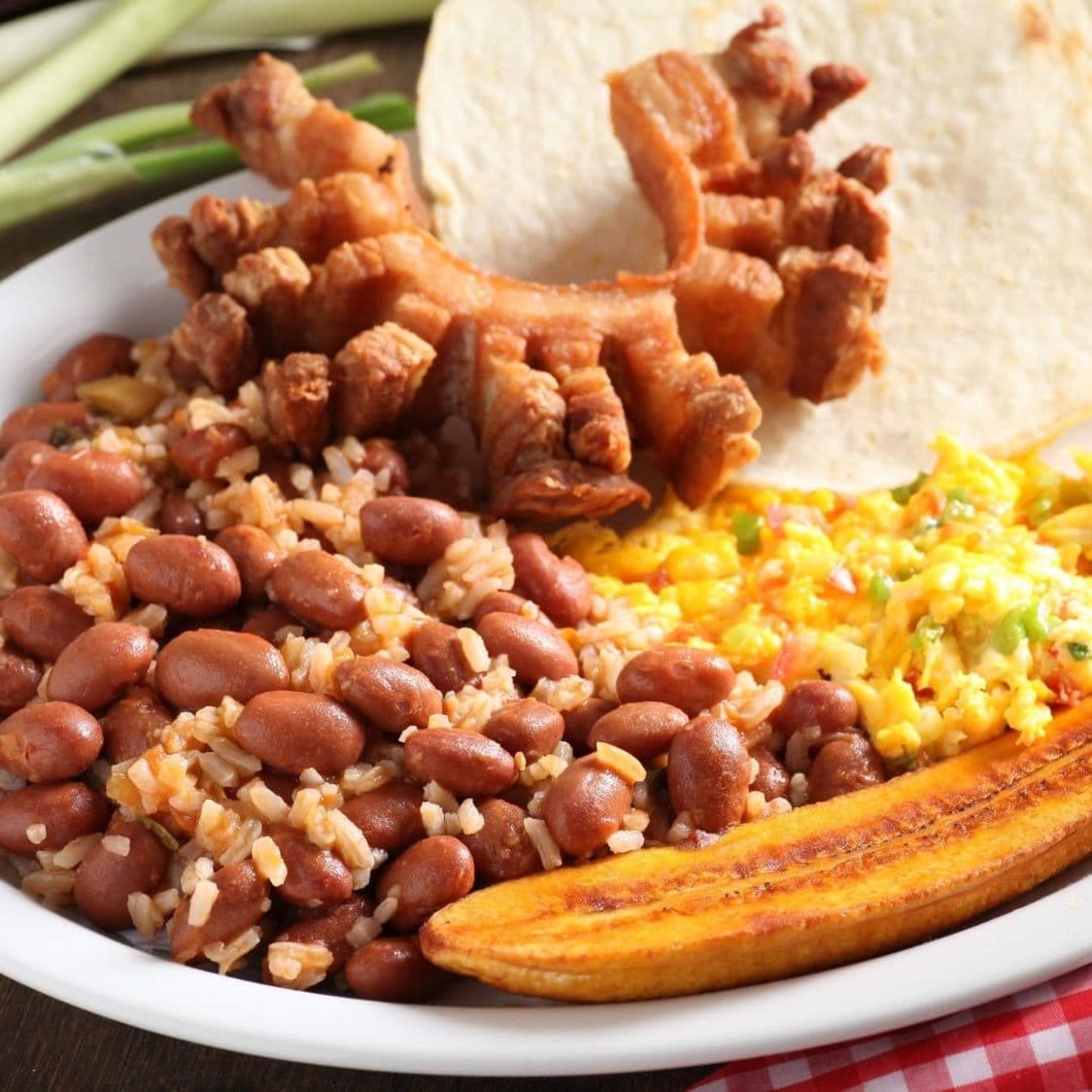 2 desayunos completos