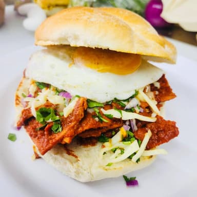 TORTA CHILAQUIL