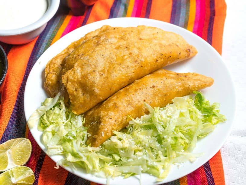 Quesadilla Frita Carne Asada