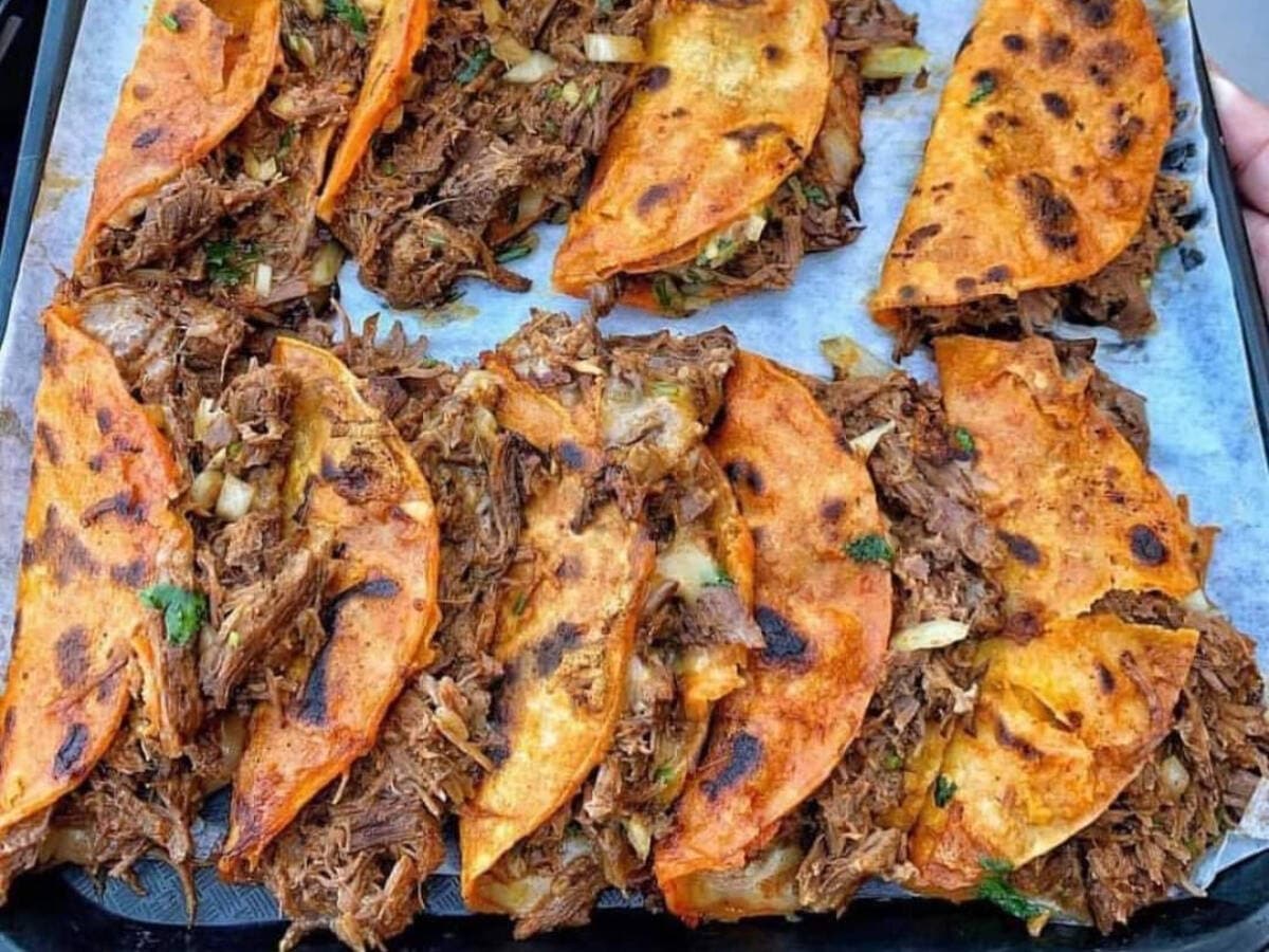 Super Birria Emilianos
