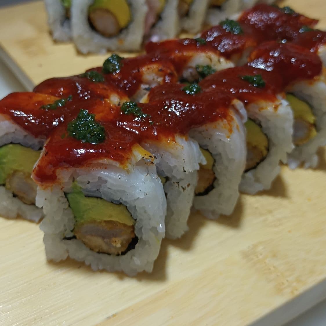 24 Makis