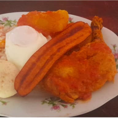Almuerzo Pernil Sudado