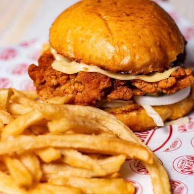 Crispy Chicken Burger **