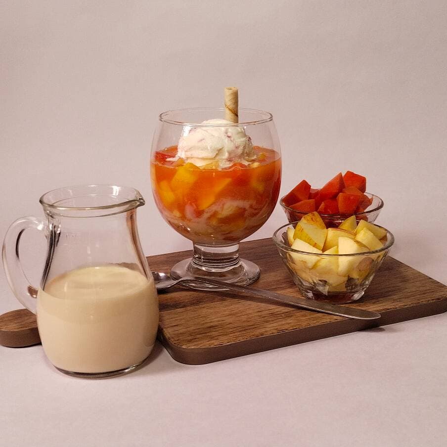 Salpicón con Helado (9oz)