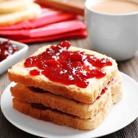 Pan con Mantequilla