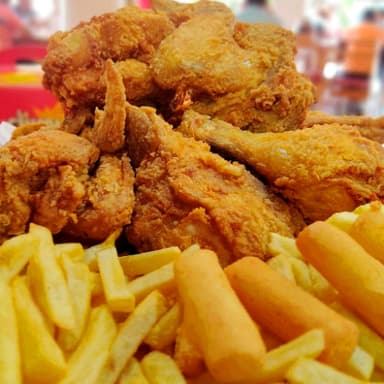 Combo Pasión(6 Piezas,3 Alitas, Papas y Bebida)