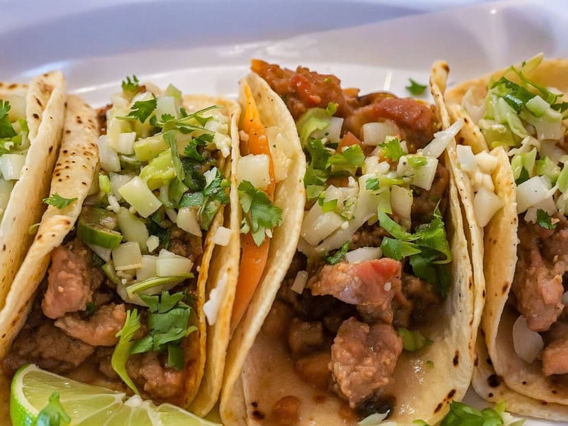 Tacorriendo Tacos y Boneless