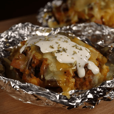 PAPA CHARRA con CHORIZO