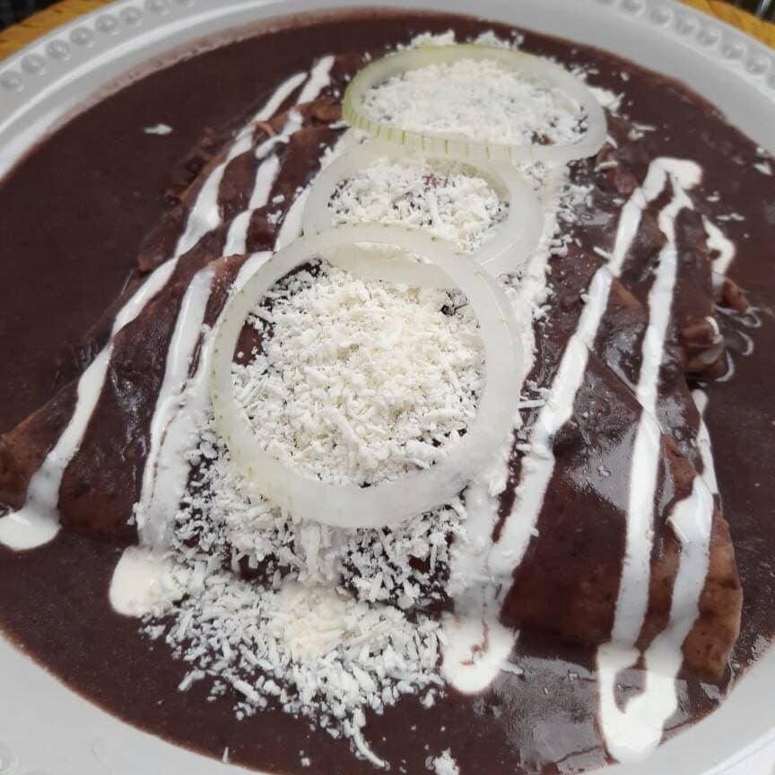 Enfrijoladas