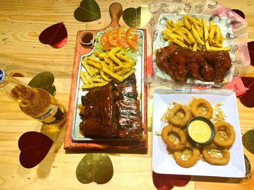 Warner Foods (Los Cerros)