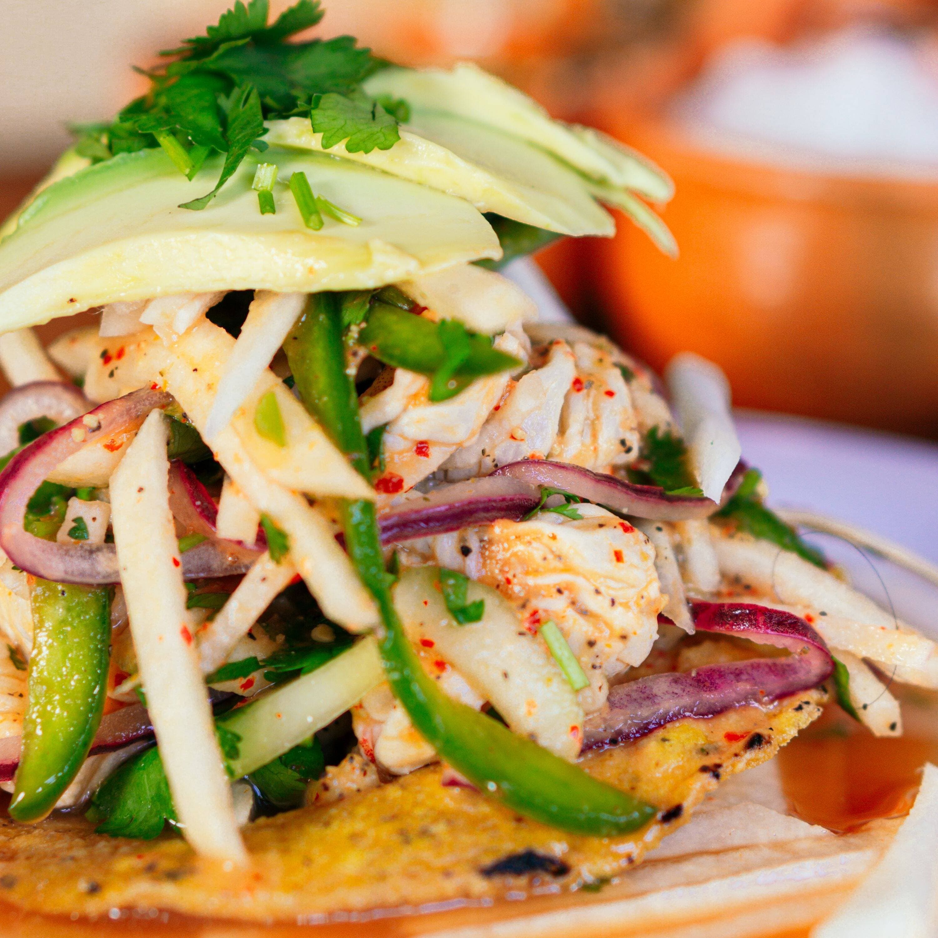 Tostada de Aguachile Piña