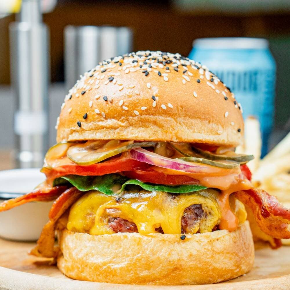 Hamburguesa Juan Pe + Papas