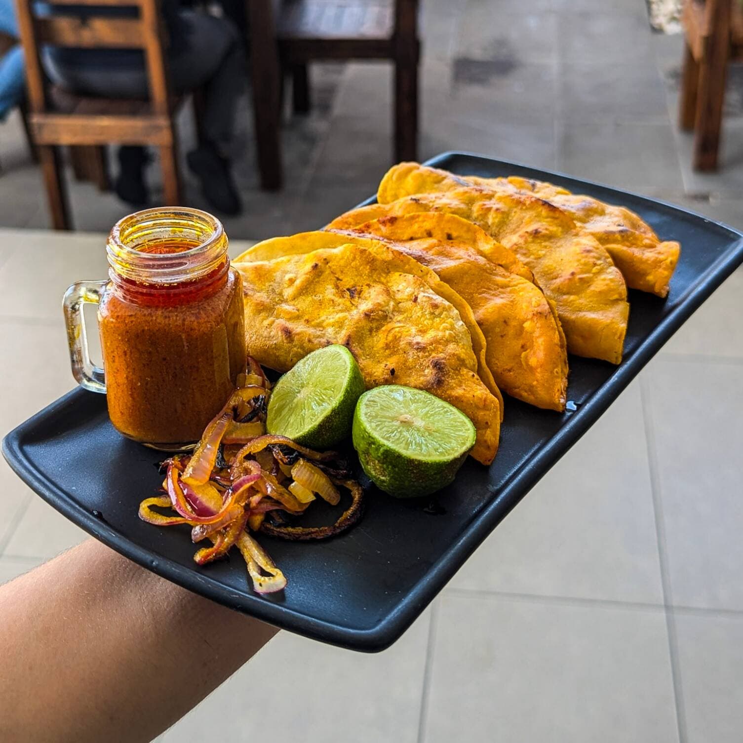 Tacos Dorados de Cochinita